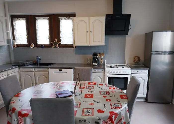 Semesterbostad Les Hirondelles Du Mambourg